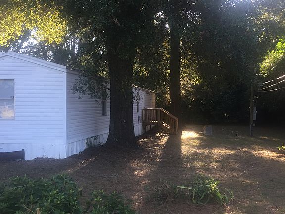 2nd image of 319 Armenia Dr