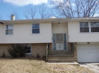 17003 Locust Dr, Calumet City, IL 60429