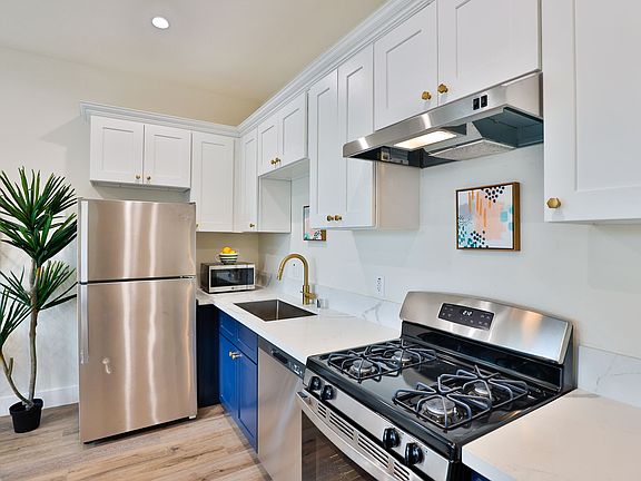 2nd image of 1219-1223 W 25th St #1223-1/4
