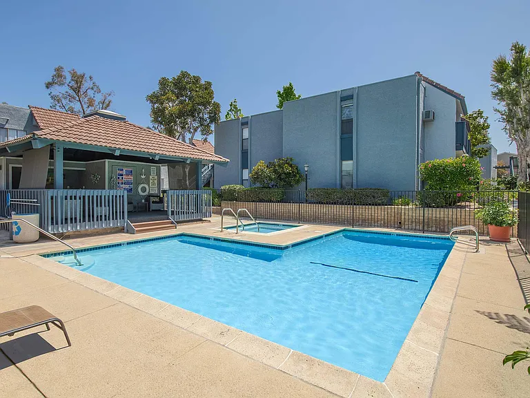Maya Linda Apartments — Photo 9