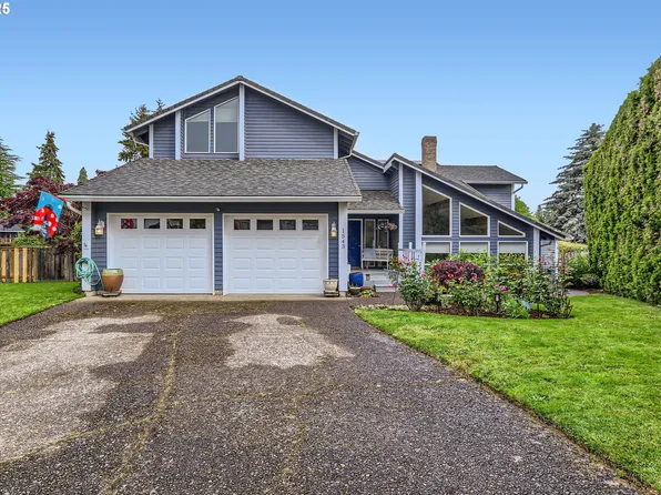 1543 NE Hyde St, Hillsboro, OR 97124