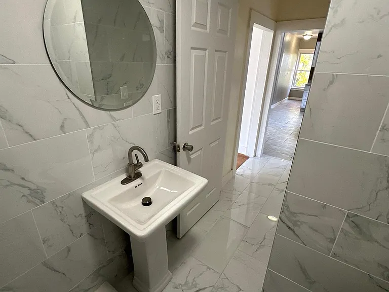 569 Winthrop Ave #2 — Photo 6
