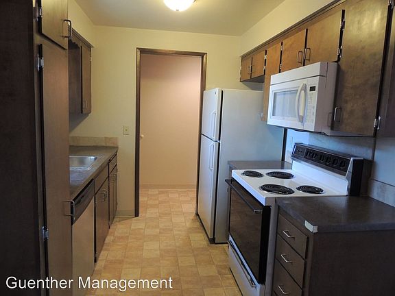 5th image of 3315 W Bismark Ave APT 8N