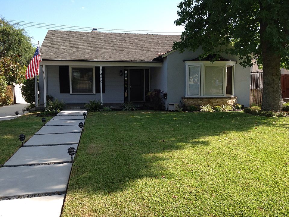 1st image of 2450 Paloma St