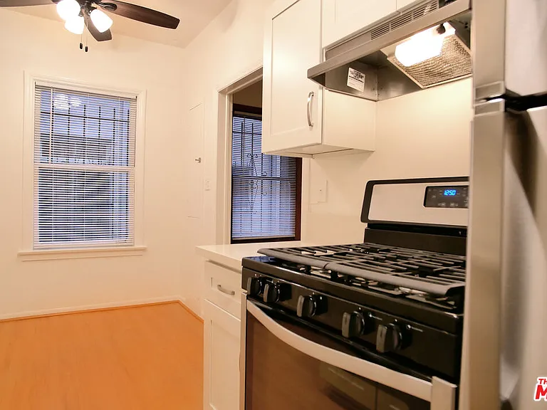 611 S Cloverdale Ave #106 — Photo 10