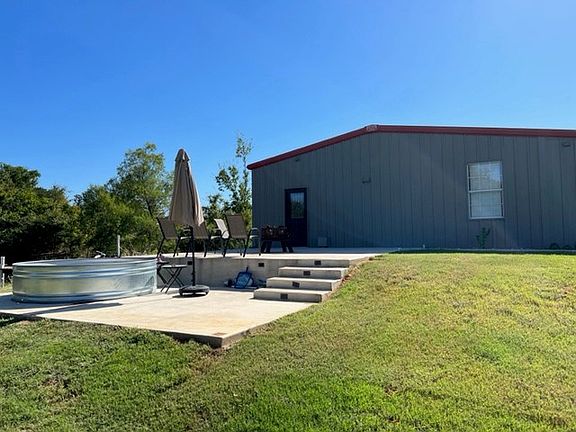 2nd image of 1241 Vz County Road 4702