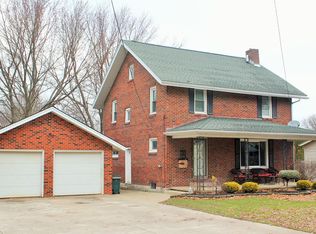 1124 Smith Rd, Ashland, OH 44805