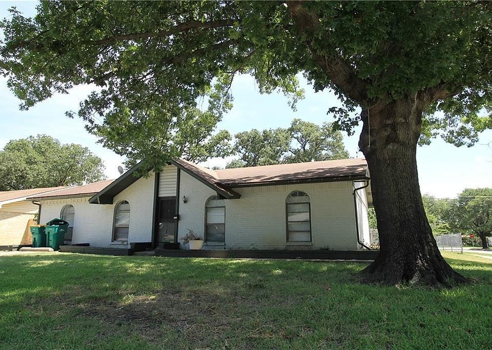 1st image of 1074 Winterwood Dr