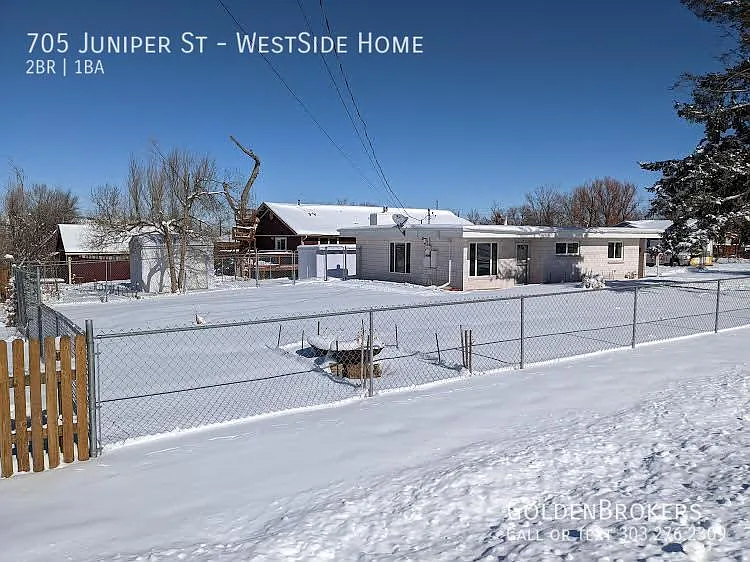 705 Juniper St #WESTSIDE HOME — Photo 12