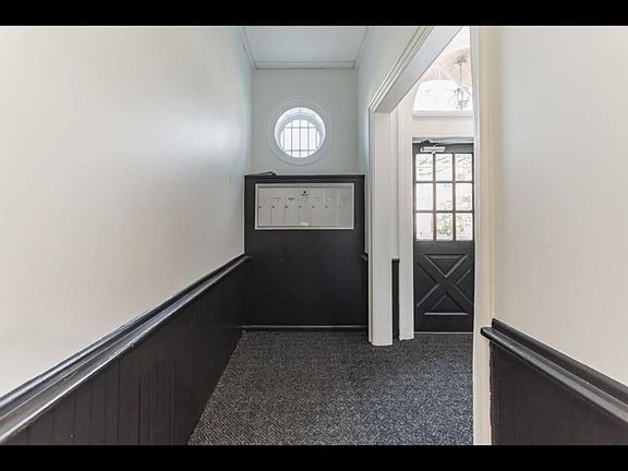 3rd image of 21 Idlewild Ave #6