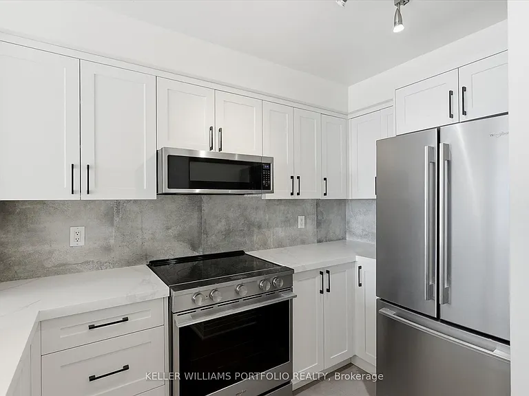 48 Suncrest Blvd #607 — Photo 10