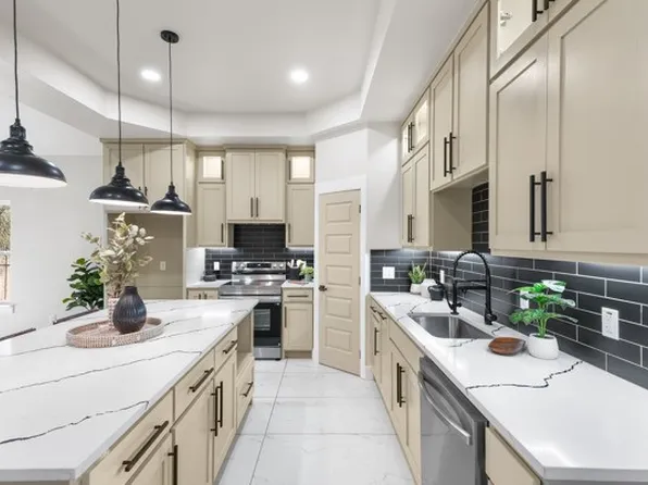 508 Luzon St, Kemp, TX 75143