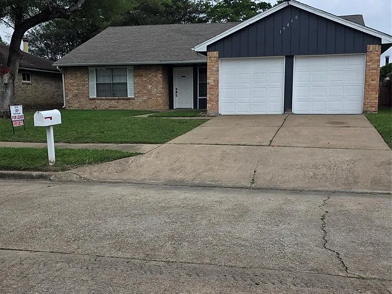 19410 Westhaven Dr — Photo 37