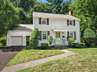 291 Maple Rd, Longmeadow, MA 01106