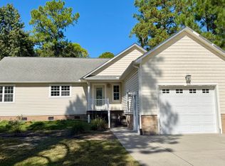 1114 Barkentine Drive, New Bern, NC 28560