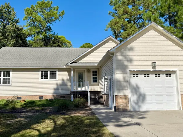 1114 Barkentine Drive, New Bern, NC 28560