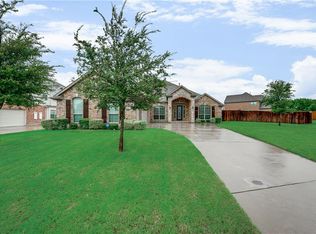 804 Wren Ct, Forney, TX 75126