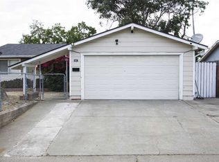 827 Falcon Dr, Vallejo, CA 94589