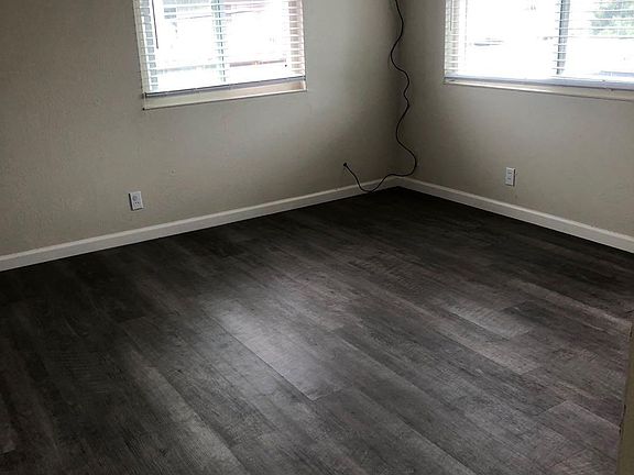 4th image of 3054 David Ave #15