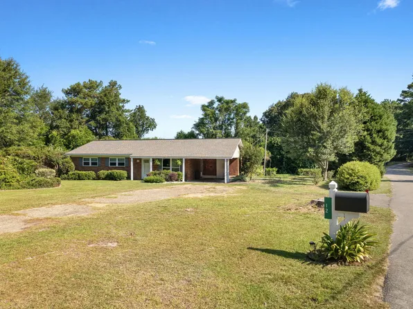 12 Bennett Rd, Sumrall, MS 39482