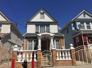 9521 147th Pl, Jamaica, NY 11435