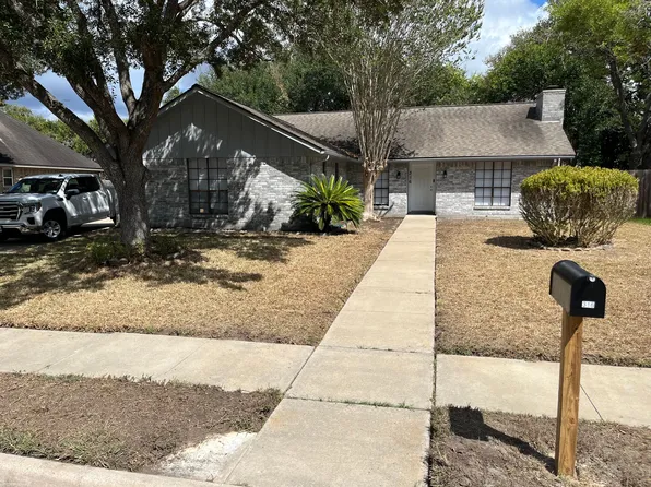 316 Kelly Dr, Victoria, TX 77904
