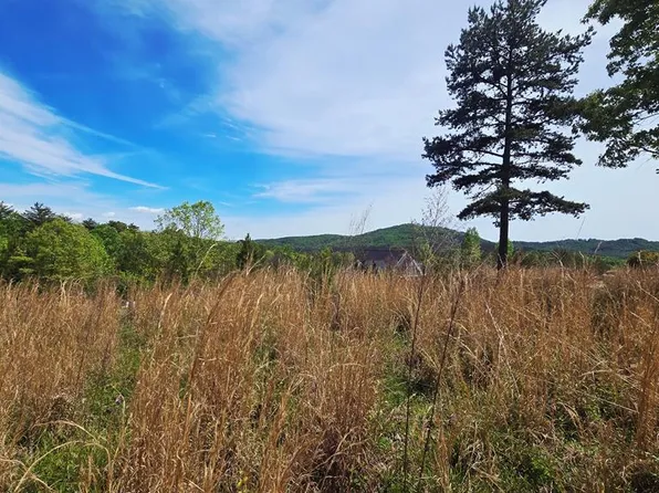 48 Water Oak Ln, Blairsville, GA 30512