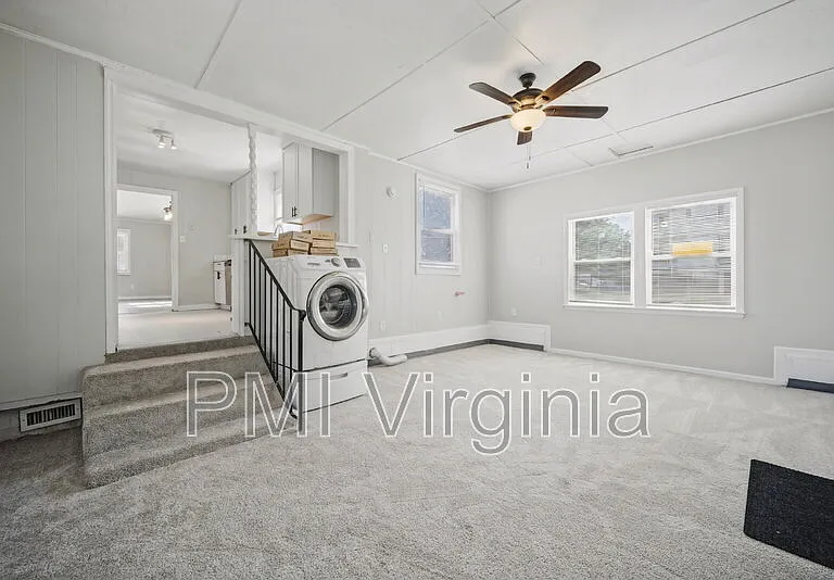 3310 Glasgow St — Photo 16