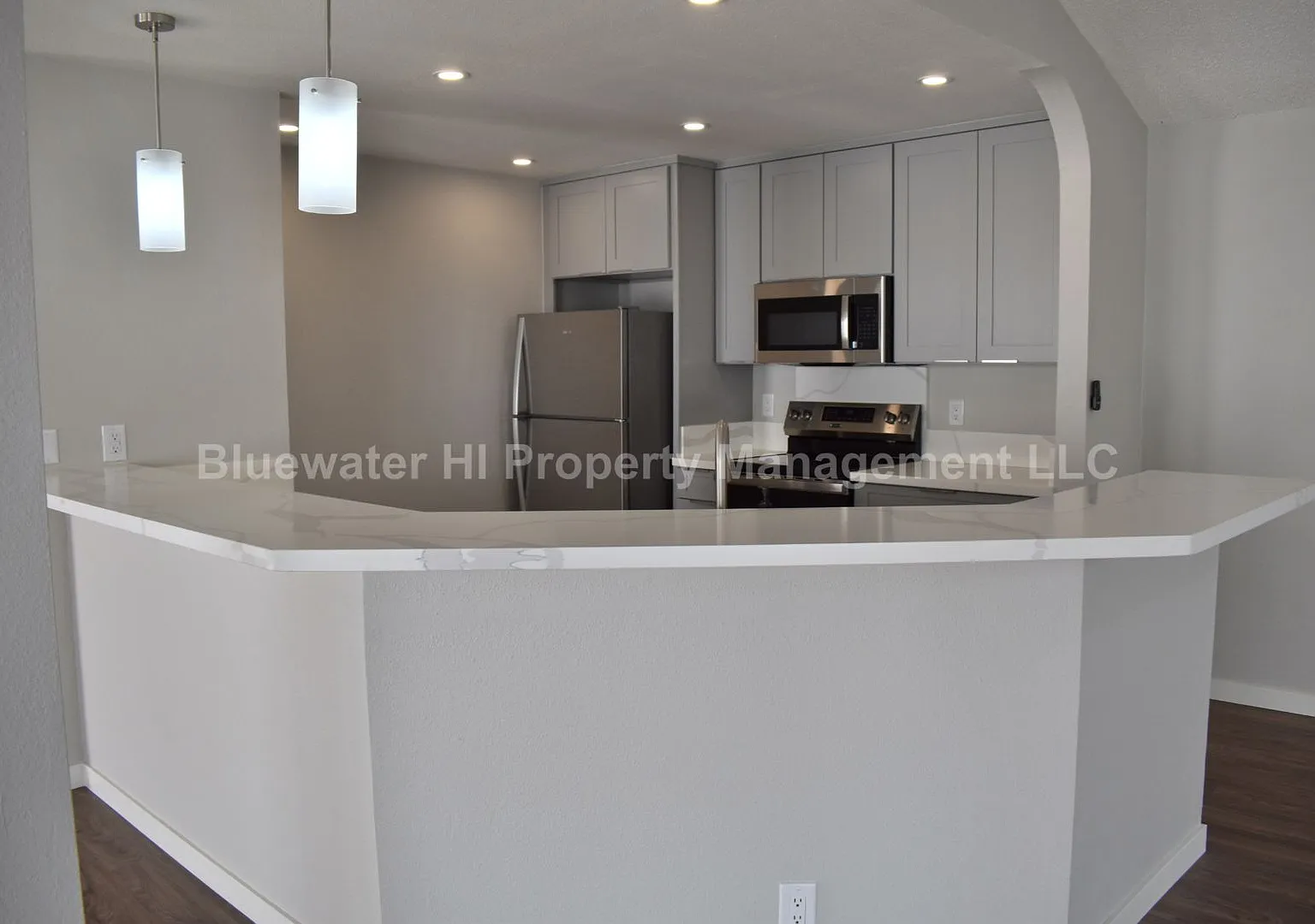 Waipio Gentry Single Level 3/2 home w/ garage — Photo 2