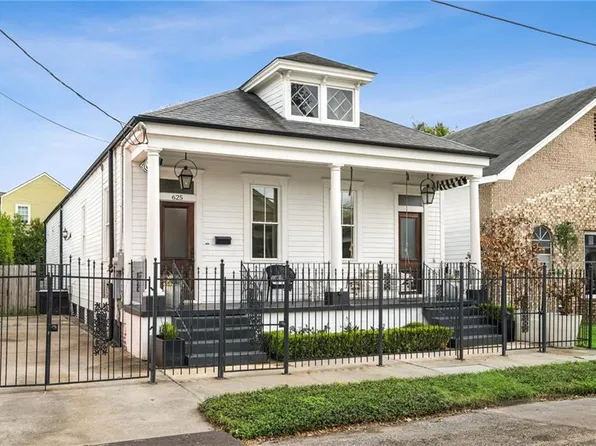 625 2nd St, New Orleans, LA 70130