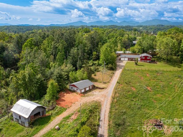 67 Old Turkey Creek Rd, Leicester, NC 28748