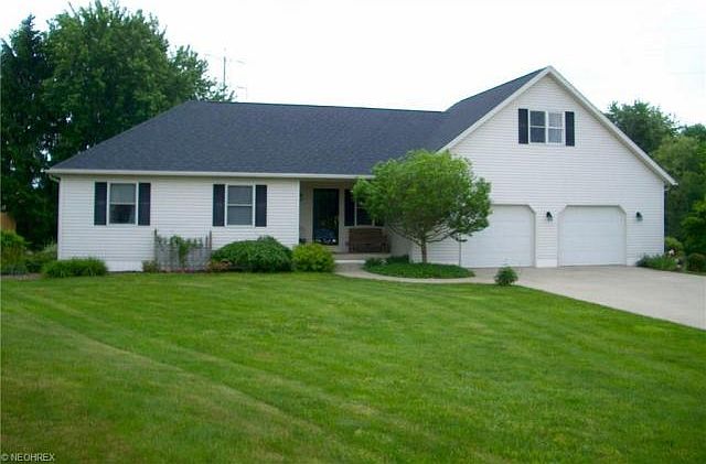 1st image of 1395 Smith Dr