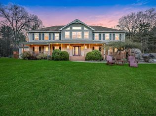 55 Shivertown Rd, New Paltz, NY 12561