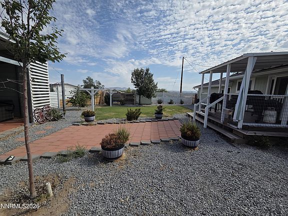 5th image of 51 Locust Dr