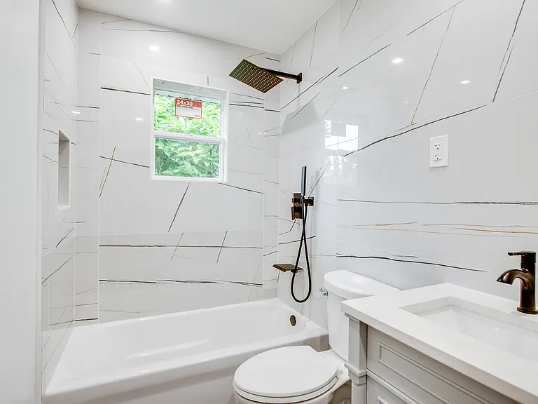 1108 Emerald Dr — Photo 11