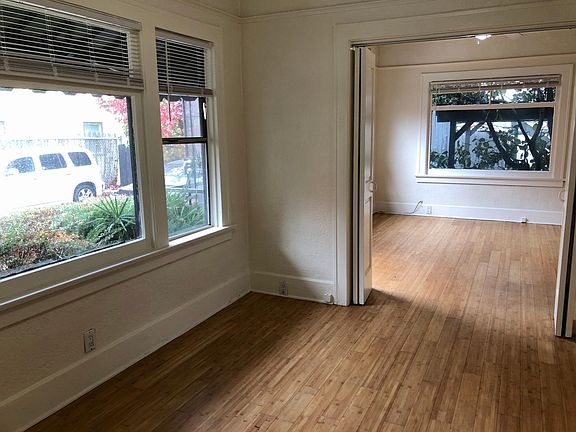 4th image of 1808 E 2nd St APT A