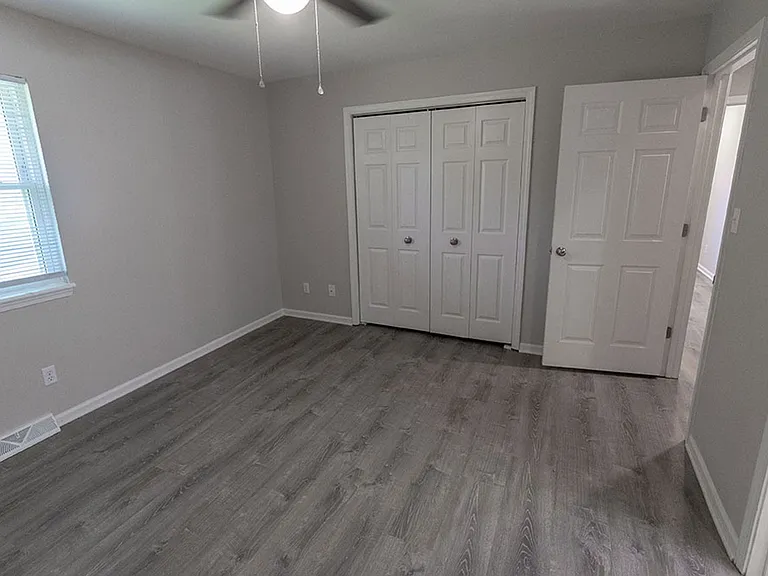 1923 Mirtle Grove Ct — Photo 22