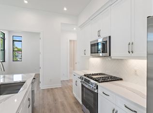 308 SE Via Sangro, Port Saint Lucie, FL 34952