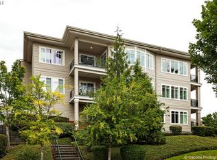 4873 NW Promenade Ter UNIT 329, Portland, OR 97229