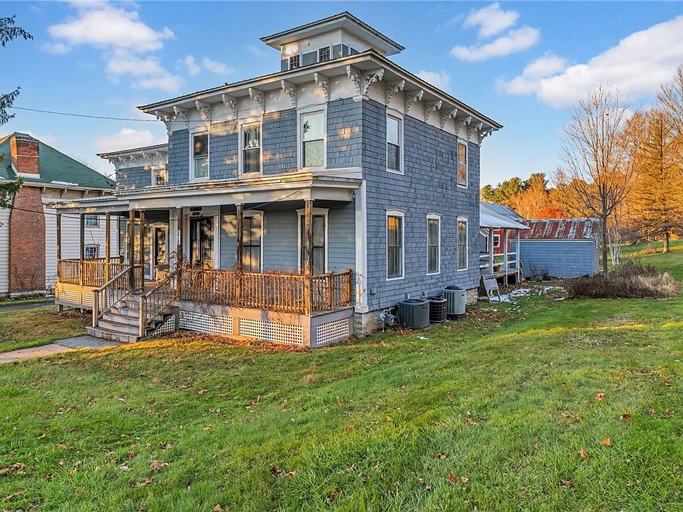 1st image of 213 Main St