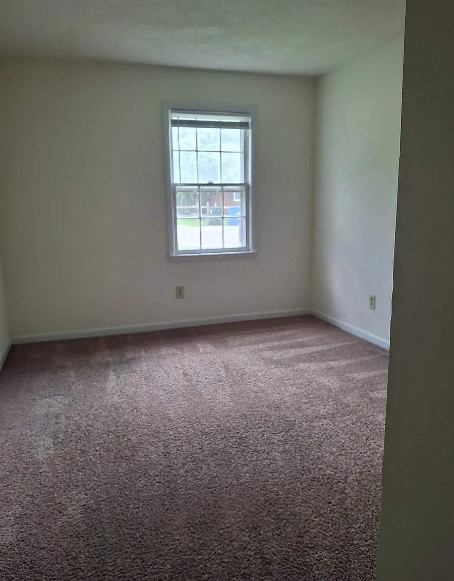 212 Faison Ave — Photo 4