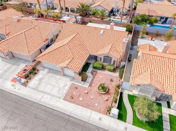 3117 Firenze Ct, Las Vegas, NV 89128