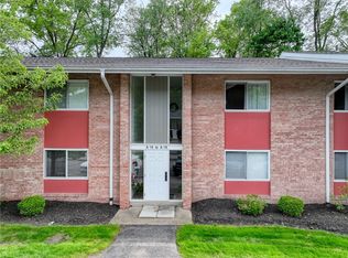 61 Darlington Rd APT A19, Patterson Hts, PA 15010