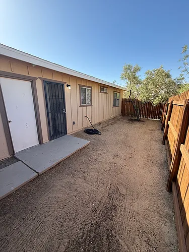 61452 Desert Air Rd Photo 1