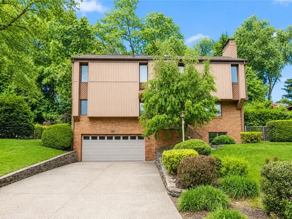 421 Clair Dr, Pittsburgh, PA 15241
