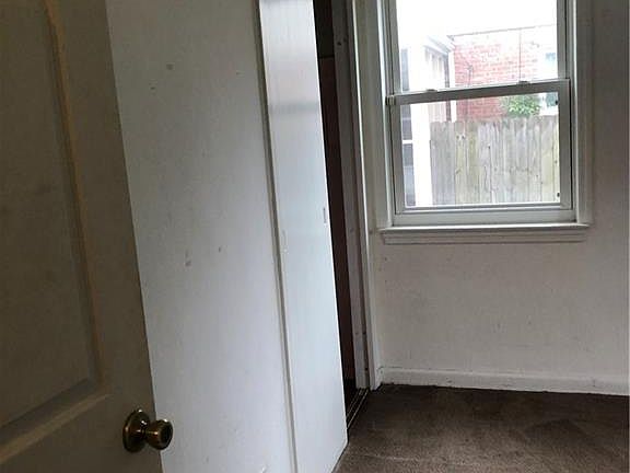 5th image of 7809 Sheryl Dr