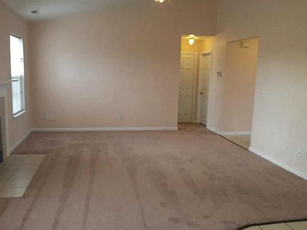 12025 Bearsdale Drive — Photo 3
