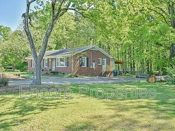 2nd image of 2603 Windy Hill Rd