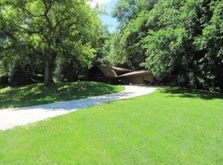 17191 Oak Valley Rd, Crescent, IA 51526