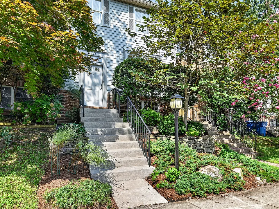 6003 Chicory Pl